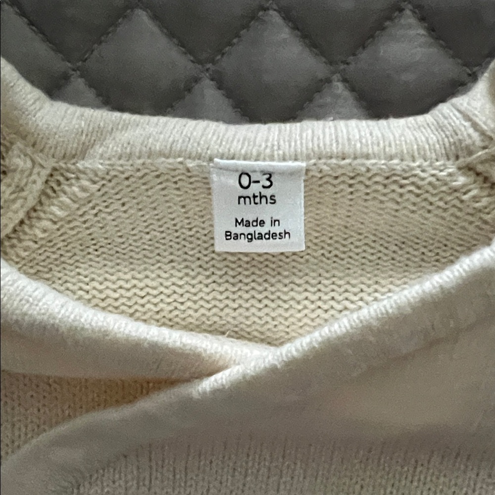 Cozy Cream Set - Picture 5 of 6